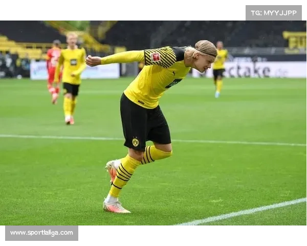 维尼修斯场内外风波：天才球员的情绪管理课题