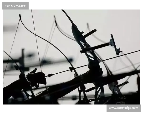 高尔夫运动强度适中，成银发族健康社交新选择