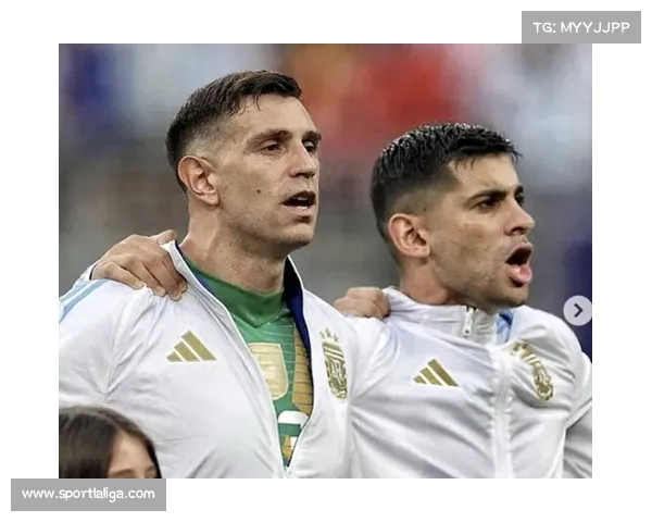 罗梅罗世界波视频热传，社交媒体赞“天外飞仙”